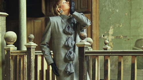 מתוך קולקציית הגמר של אליאן סטולרו. צילום: שנטל סטומן