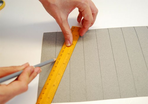 צילום והכנה: דילה באירמוב. במו ידי, אוקטובר, נייר, סרגל, עיפרון, סרטוט