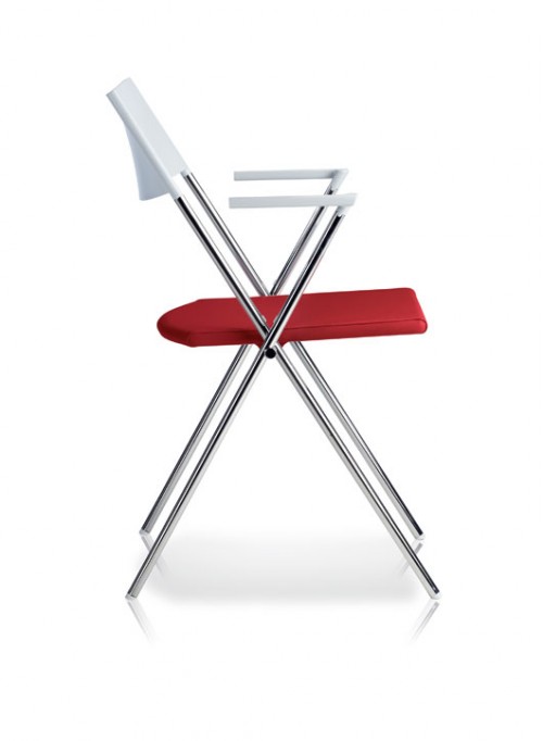 המותג Luxy, פיטרו המותג Luxy, פיטרו