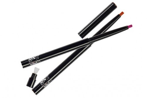 עפרון שפתיים עם מחדד של בועז שטיין