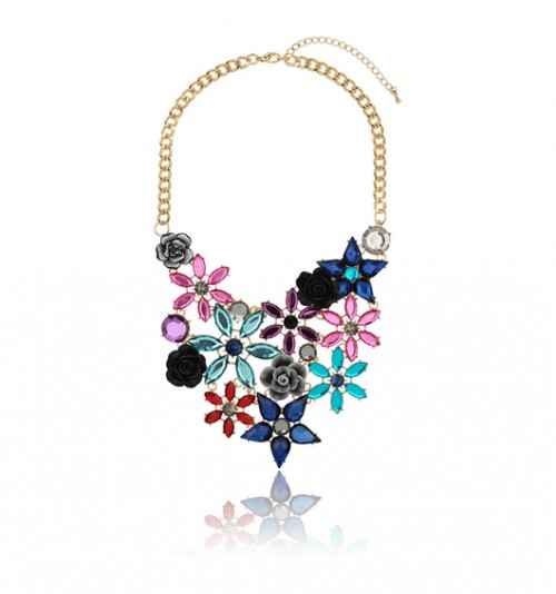 שרשרת, קסטרו | צילום: gettyimages