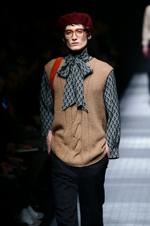 מתוך שבוע האופנה לגברים במילאנו בעיצוב גוצ'י. צילום: gettyimages