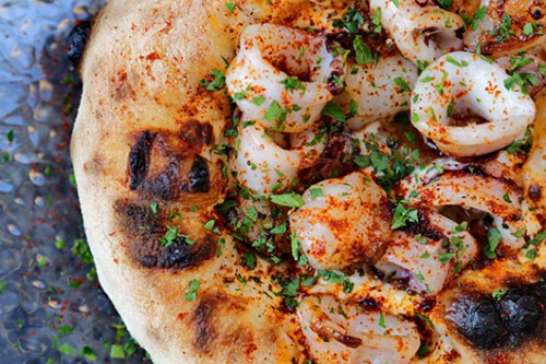 "זו לא פיצה איטלקית מסורתית, זו פיצה שטוירמנית" | צילום: אורן שלו