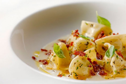 בישול חדשני ומוקפד | צילום: תמוז ודן פרץ