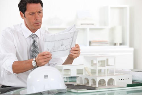 האדריכל מתכנן מבנים מהיסוד | צילום: shutterstock