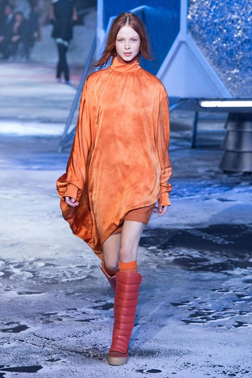 תצוגת H&M בשבוע האופנה בפריז. צילום: יח"צ הנס מוריץ