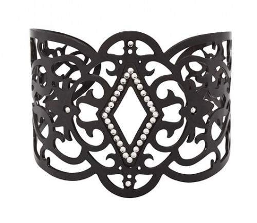 צמיד של ליטל קלמנסון | צילום: יח"צ 