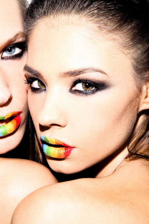 מדבקות שפתיים זמניות של Violent Lips | צילום: יח"צ