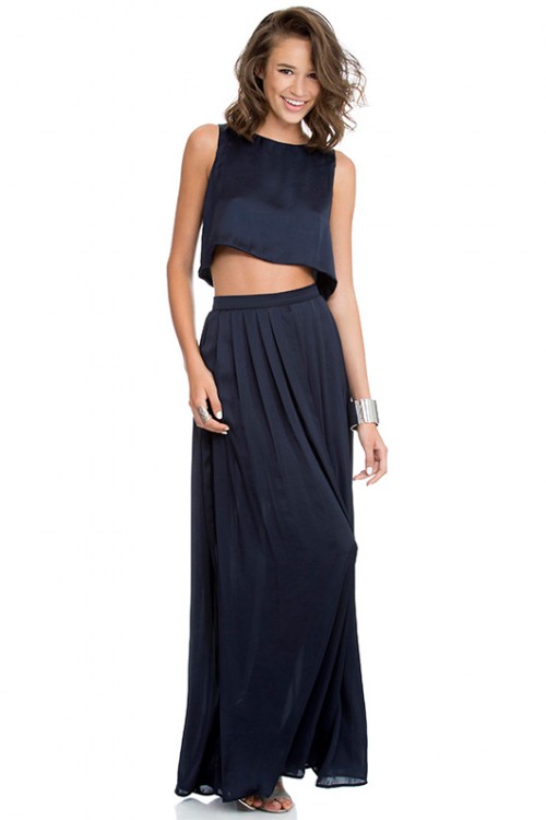 קו נקי ובמחיר שפוי. מתוך הקולקציה החדשה של Adika ויואב ריש | צילום: דנה קרן