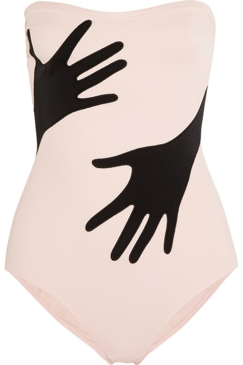 בגד ים מחבק של ג'רמי סקוט | צילום: יח"צ 