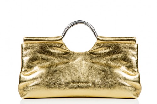 תיק של דניאלה להבי | צילום: דנה קרן 