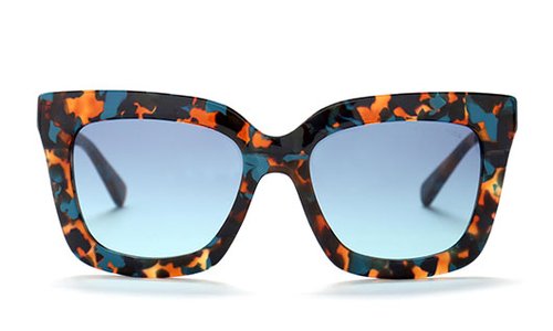 משקפי שמש: מייקל קורס | צילום: אבי ולדמן