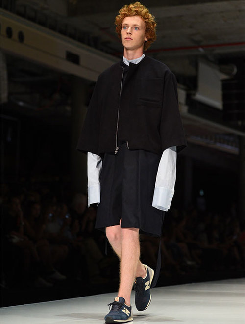 מתוך תצוגת האופנה של שנקר, שבוע האופנה גינדי תל אביב 2015 | צילום: שי פרנקו