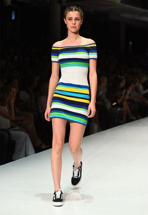 מתוך התצוגה של ירון ואור מינקובסקי, שבוע האופנה גינדי תל אביב 2015 | צילום: שי פרנקו