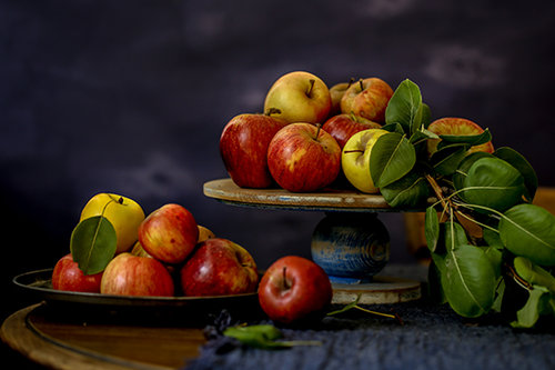 תפוחים סמוקים | צילום: זהר רון | סטיילינג: עמית פרבר