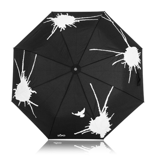 לפני הגשם. 23 פאונד בסקויד לונדון | צילום: יח"צ