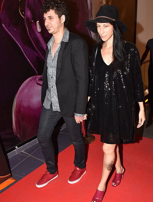 מיכל שפירא במבט חשוד | צילום: אביב חופי