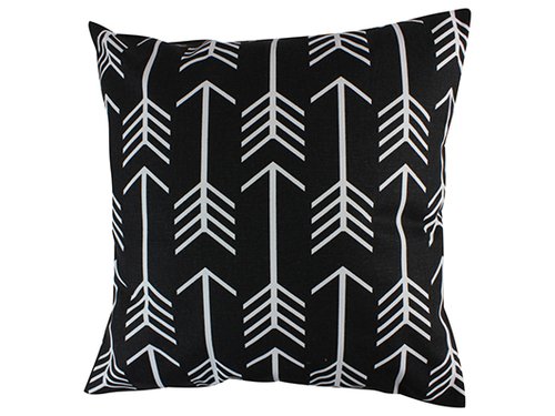 כרית נוי של המותג Sew Simply Blessed | צילום: יח"צ