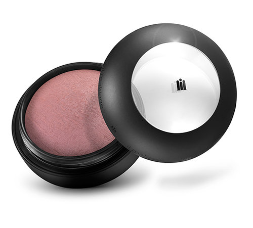 סומק מינרלי איל מקיאג' 169 ש"ח ברשתות הפארם | צילום: מוטי פישביין