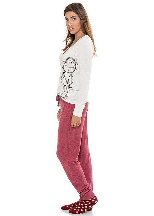 סט פיג'מה של דלתא, 114 במקום 219 ש"ח | צילום: רוני ינקוביץ