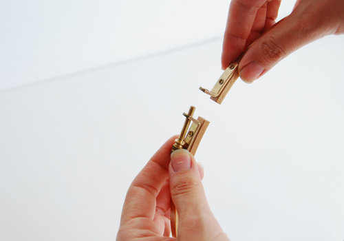 עשה זאת בעצמך, גוף תאורה. הכנה וצילום: דילה באירמוב