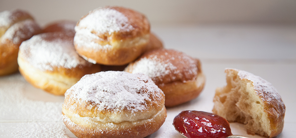 סופגניות בריאות עם קמח כוסמין מלא 100% | צילום: מנחם גרייבסקי