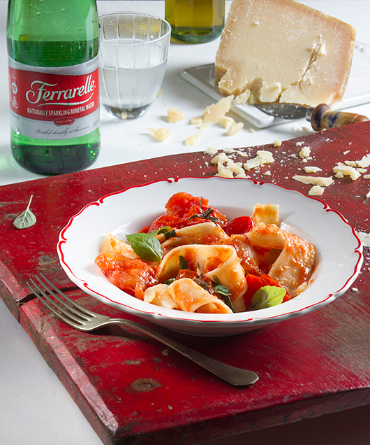 פפרדלה פומודורו ארוסטו | צילום: אנטולי מיכאלו