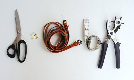 חומרים וכלי עבודה | צילום: דליה באירמוב