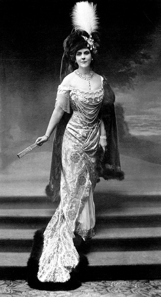 הנסיכה אולגה ואלריאנובנה קרנוביץ' עונדת תכשיטים של קרטייה, 1912 | צילום: GettyImages