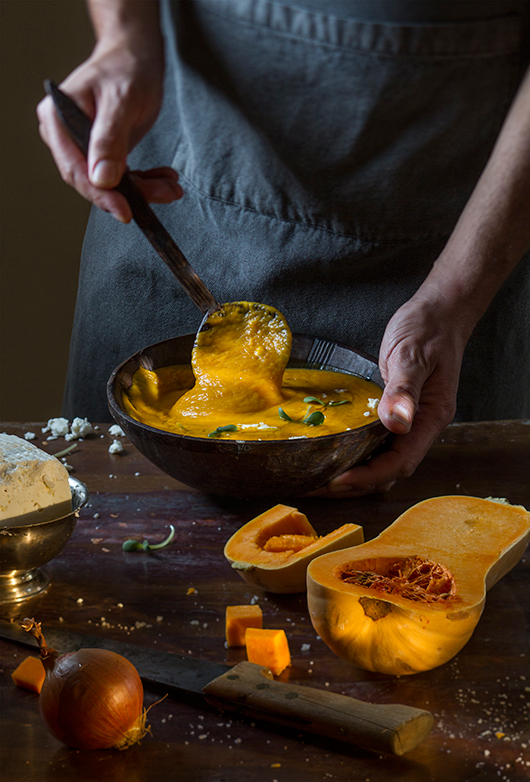מרק דלורית קטיפתי | צילום: אנטולי מיכאלו | סטיילינג: קרן ברק