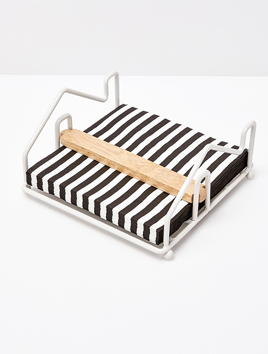 סטנד מפיות, 29 ש"ח, adikastyle.com | צילום: טל קרת