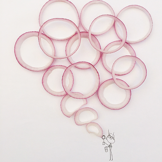 לוסי ויקנין נותנת משמעויות חדשות לאוכל