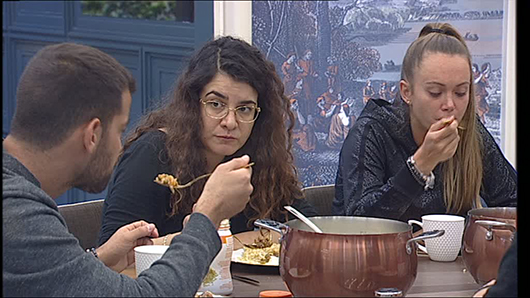 אור סיונוב עם עמרי בן נתן וקסניה טרנטול בבית האח הגדול | צילום: יח"צ קשת