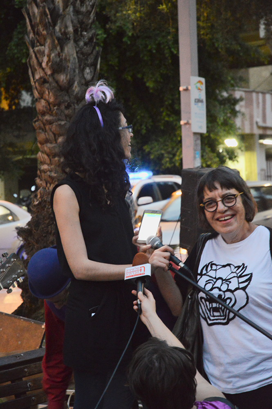 גולדפיינר במסיבת פורים של ארגון מסרבות | צילום באדיבות "מסרבות – רשת סרבנות פוליטית" גולדפיינר במסיבת פורים של ארגון מסרבות | צילום באדיבות "מסרבות – רשת סרבנות פוליטית"