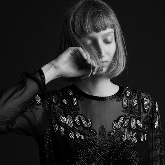 ליאור שחר לדורית בר אור | צילום: גיא כושי ויריב פיין