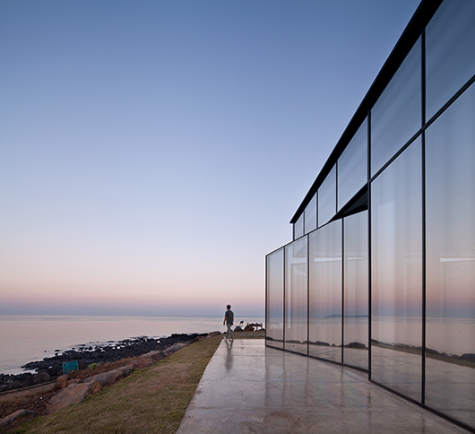 "המטרה לא הייתה להדגיש את הארכיטקטורה על ידי הנוף, אלא את הנוף על ידי הארכיטקטורה" | צילום: Yoon Joohawn