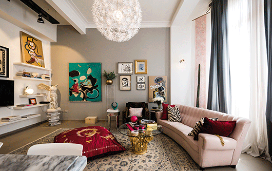 השראה פריזאית: דירה שכורה ששופצה על מנת להעניק לה מראה נשי וססגוני | צילום: איתי סיקולסקי