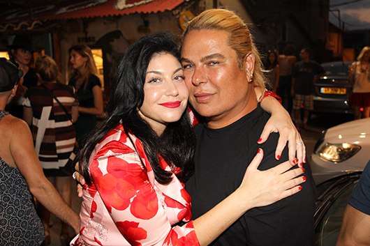 חברים משכבר הימיםף. קליינבורט ומיקי בוגנים | צילום: רפי דלויה