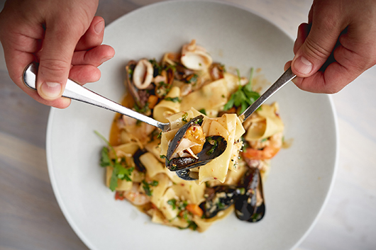 פסטה פירות ים, מסעדת ים 7 | צילום: מתן כץ