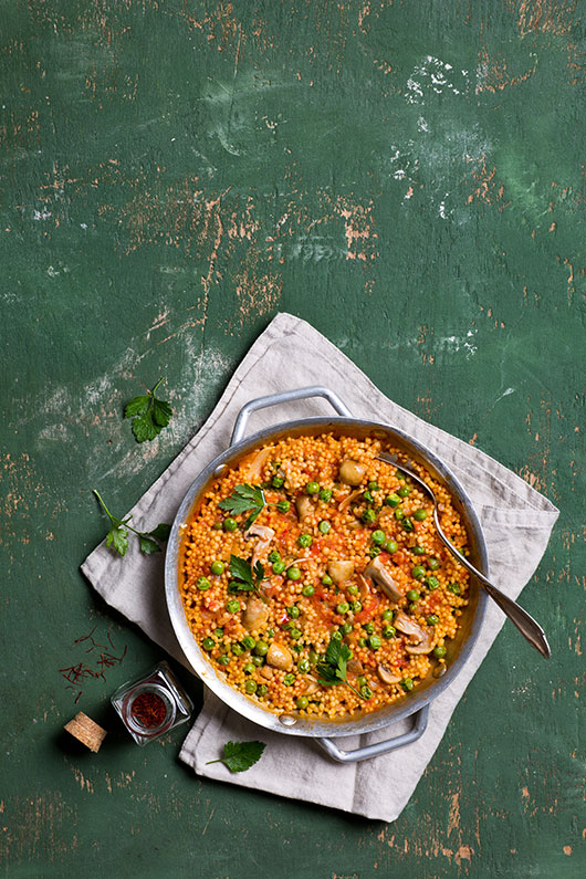 פאייה מפתול עם פטריות ואפונה | צילום: בועז לביא