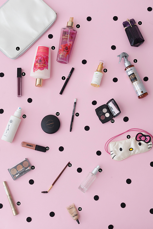 תיק האיפור של שי מיקה יפרח | צילום: רותם רייצ'ל חן