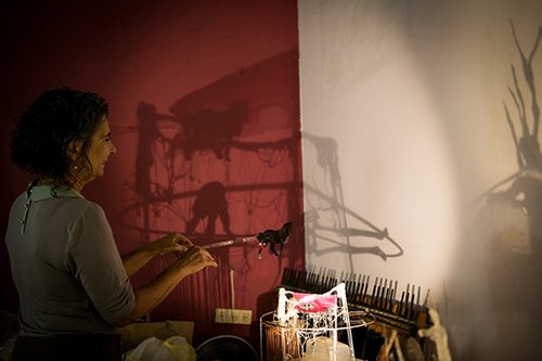 האמנות של נעה רז מלמד נעה בין מציאות ואשליה | סטודיו נעה רז מלמד |צילום: שירן כרמל