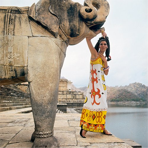 Vogue Paris 1967 | מתוך ספרי הנסיעות של לואי ויטון