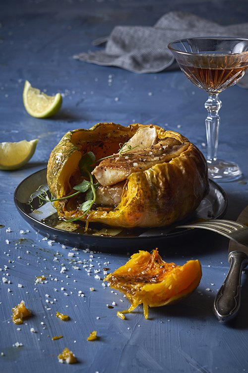 דלעת ערמונים עם דג לבן ברוטב לימוני | צילום: אנטולי מיכאלו