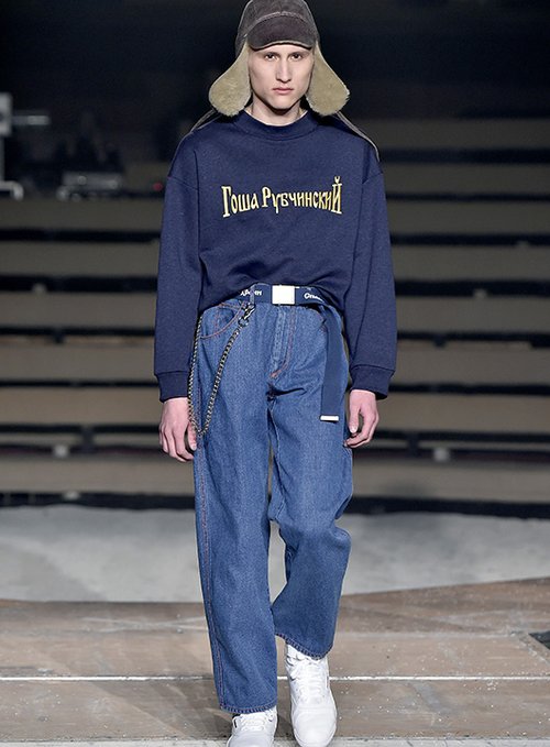 מתוך תצוגת קיץ 2016 של רובצ'ינסקי | צילום: GettyImages