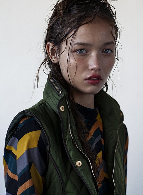 ווסט קווילט 299.90 ש"ח. הוניגמן חורף 2017 | צילום: סם יצחקוב