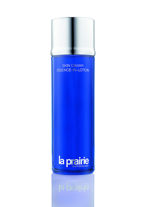 מי פנים עם תמצית קוויאר Essance In Lotion של לה פררי | צילום: יח"צ מי פנים עם תמצית קוויאר Essance In Lotion של לה פררי | צילום: יח"צ