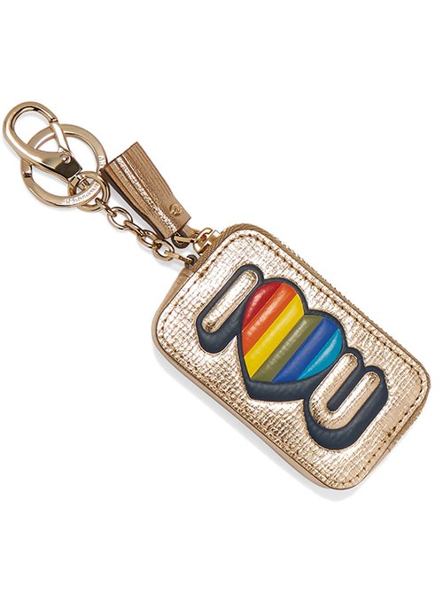 תחזיקו חזק | אניה הינדמארץ'