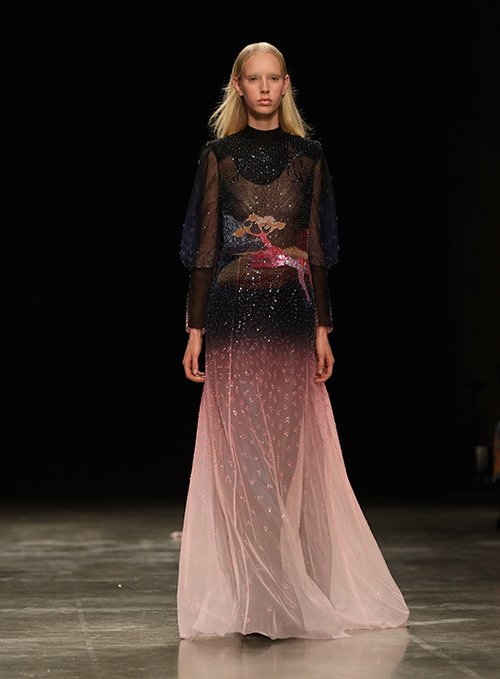 מתוך התצוגה של מרי קטרנצו | צילום: GettyImages