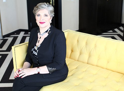 ד"ר אילנה אמינוב.צילום: סם יצחקוב, סטיילינג: רפאל אייל, איפור: חנה אביב, שיער: טל דדון